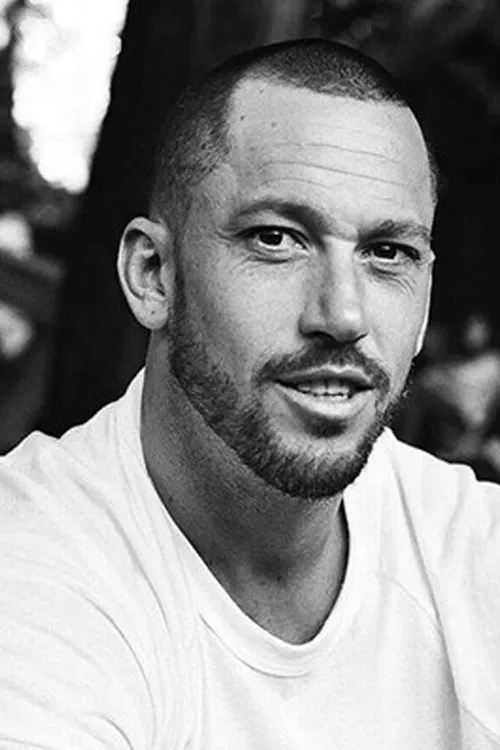 Cairo Foster ha trabajado con Brandon Biebel en 4 ocasiones