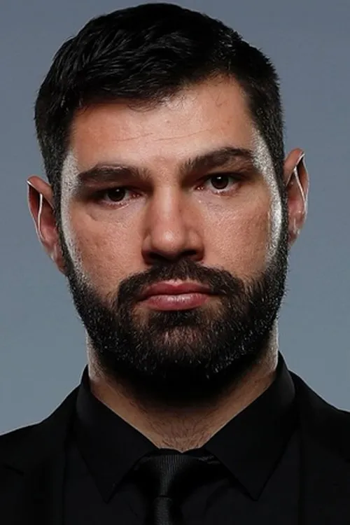 Michael Zerafa ha trabajado con Brandon Grach en 1 ocasiones