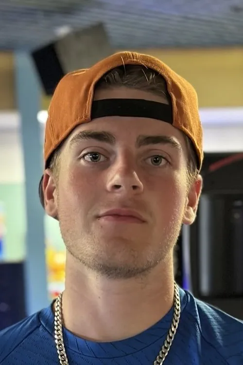 Brandon Wiberg interpretando a Brandon Whyberg / I Can Draw