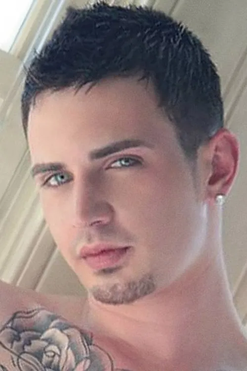 Bray Love interpretando a 