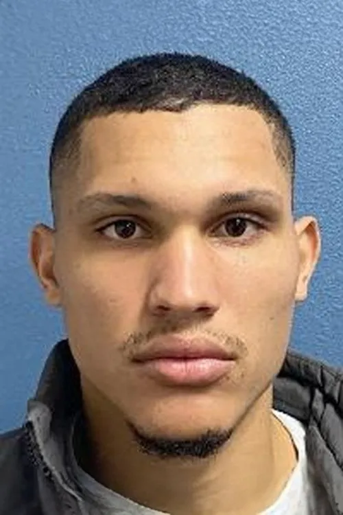 Ahmed Elbiali ha trabajado con Brayan Leon en 1 ocasiones