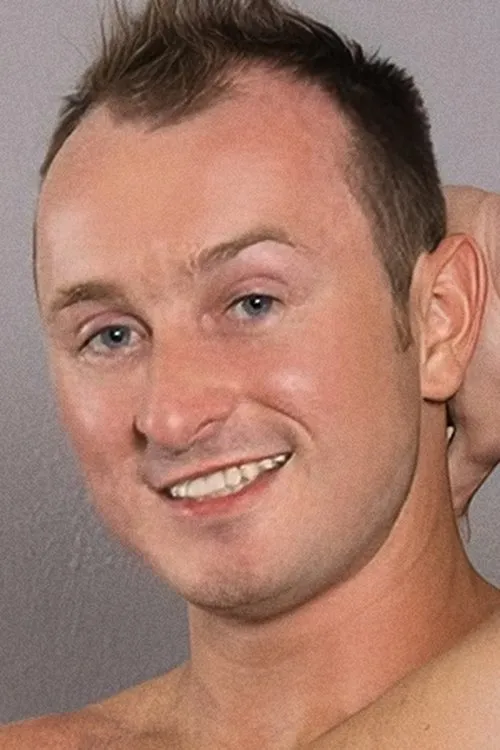 Ethan ha trabajado con Brayden en 1 ocasiones