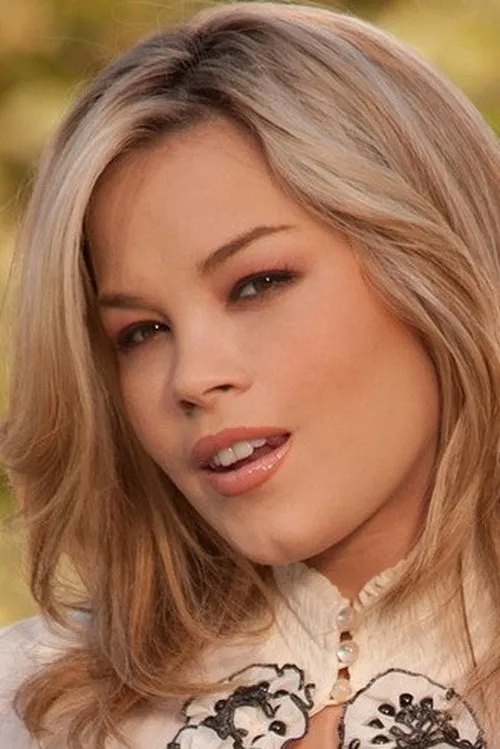 Brea Lynn interpretando a 