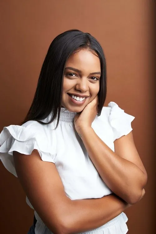 Bree Winslow interpretando a Beth