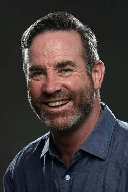 John Chataway ha trabajado con Brendan Cooney en 1 ocasiones