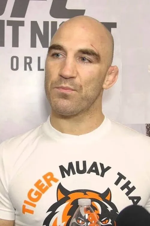Brian Ebersole interpretando a Self