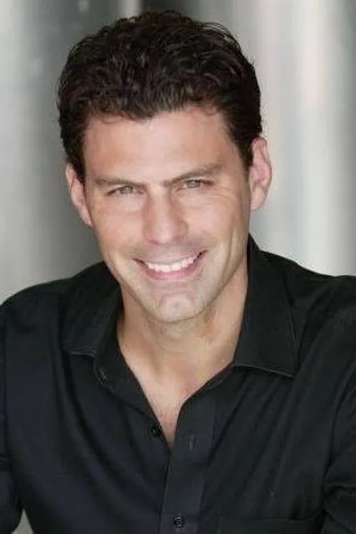 James Soderborg ha trabajado con Brian Gallegos en 3 ocasiones