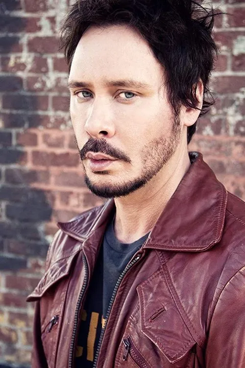 David Warren ha trabajado con Brian Gant en 1 ocasiones