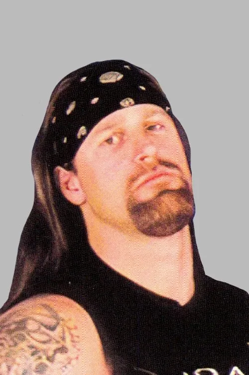 Brian Lee Harris interpretando a 