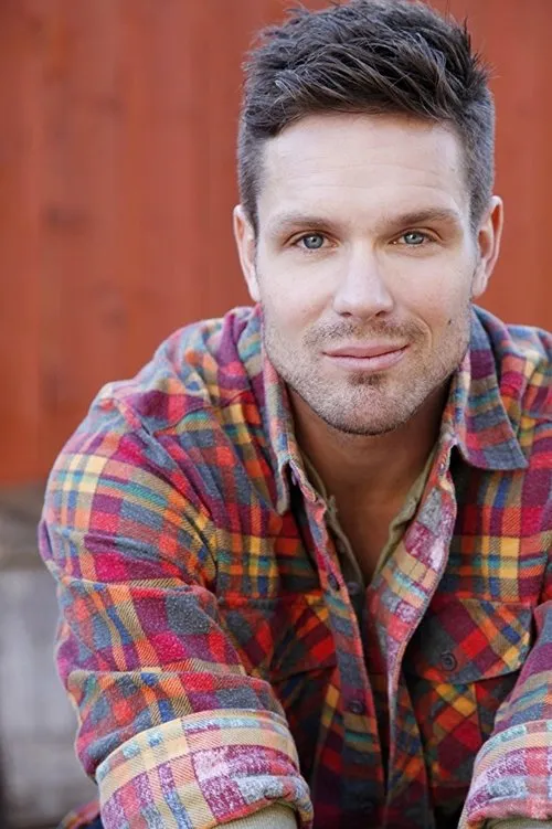 John Patrick Jordan ha trabajado con Brian Lloyd en 3 ocasiones