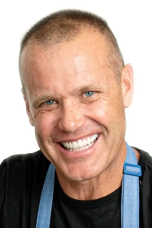 Brian Malarkey — personaje: Self - Host