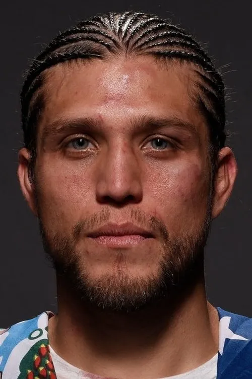 Brian Ortega interpretando a Self