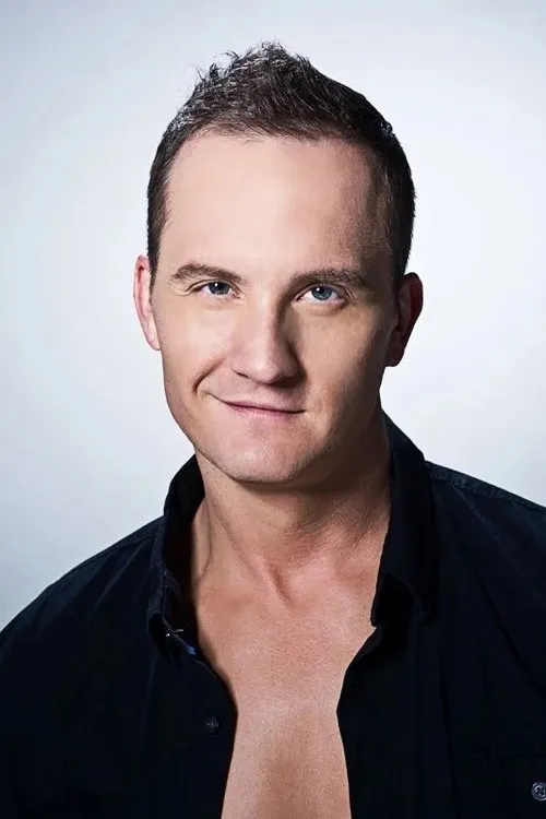 Au Ding-Chung ha trabajado con Brian Thomas Burrell en 1 ocasiones