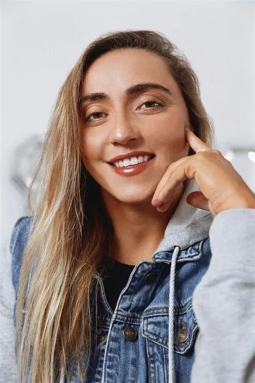 Brianna Murphy — personaje: Self