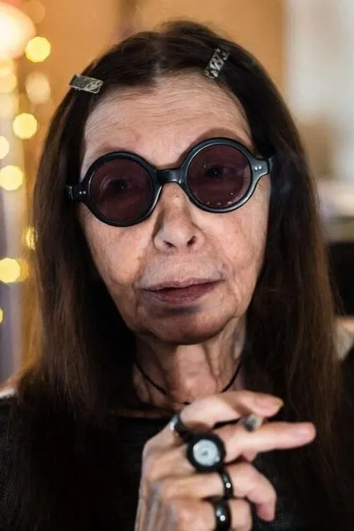 Brigitte Fontaine interpretando a Viviane