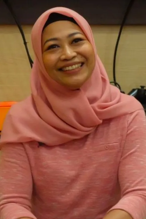 Tri Sudarsono ha trabajado con Brilliana Desy Dwinawati en 7 ocasiones