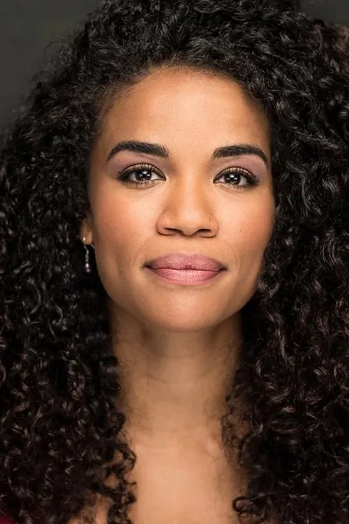 Britney Coleman interpretando a Self