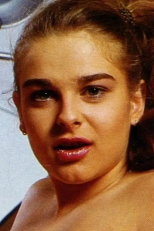 Britta Stine interpretando a