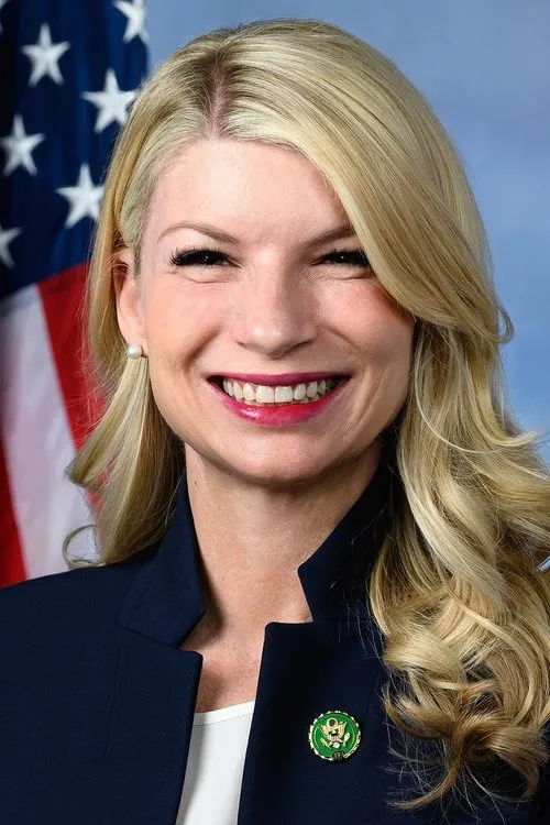 Brittany Pettersen interpretando a Self