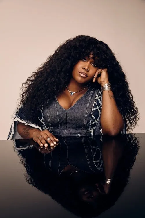 Amythyst Kiah ha trabajado con Brittney Spencer en 1 ocasiones