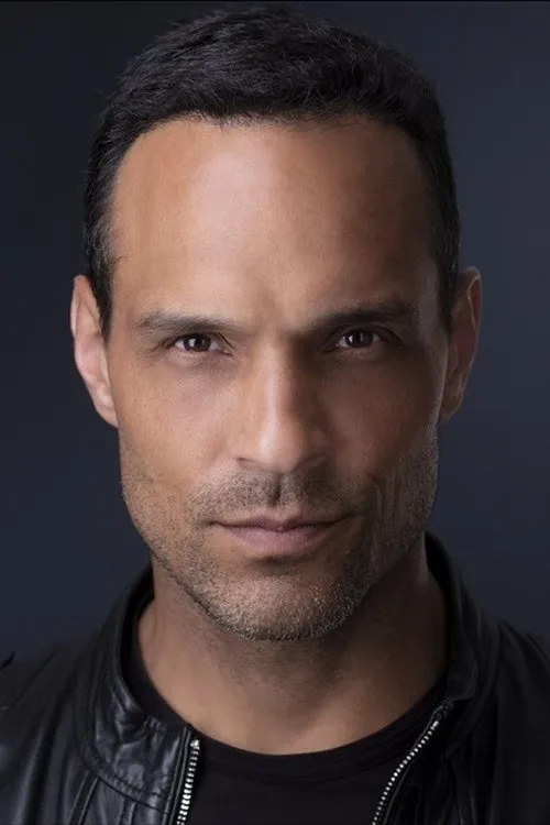 Bronson Picket en su biografía y filmografía