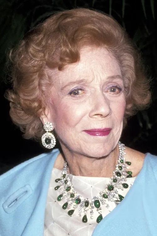 Brooke Astor interpretando a Self