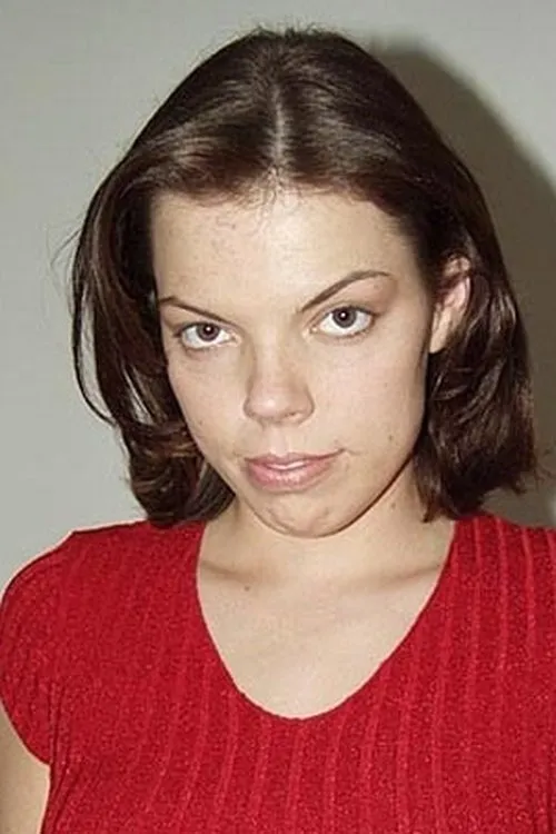 Brooke Ballentyne interpretando a 