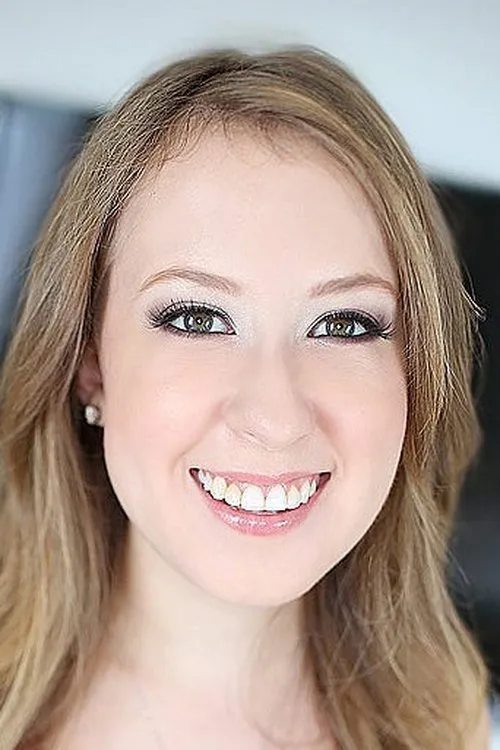 Brooke Bliss interpretando a 