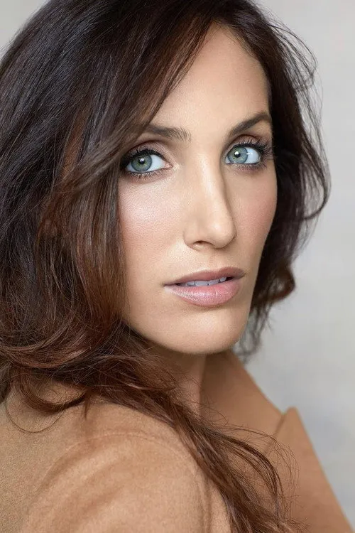 Sarah Kozloski ha trabajado con Brooke Hutton en 1 ocasiones