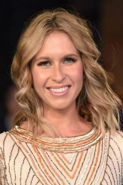 Brooke Kinsella — personaje: Lucy Letts