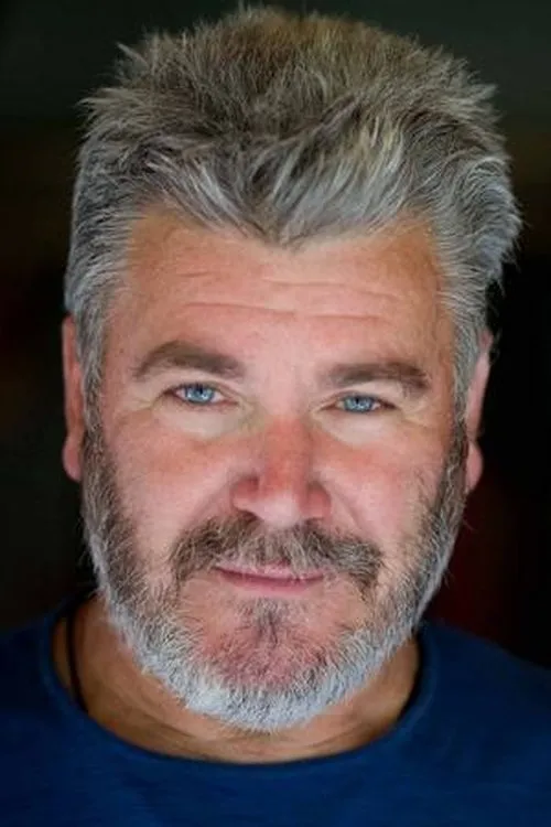 Bruno Zanin interpretando a Bonetti