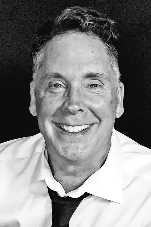 Roger Nelson ha trabajado con Bryan Sawyer en 1 ocasiones