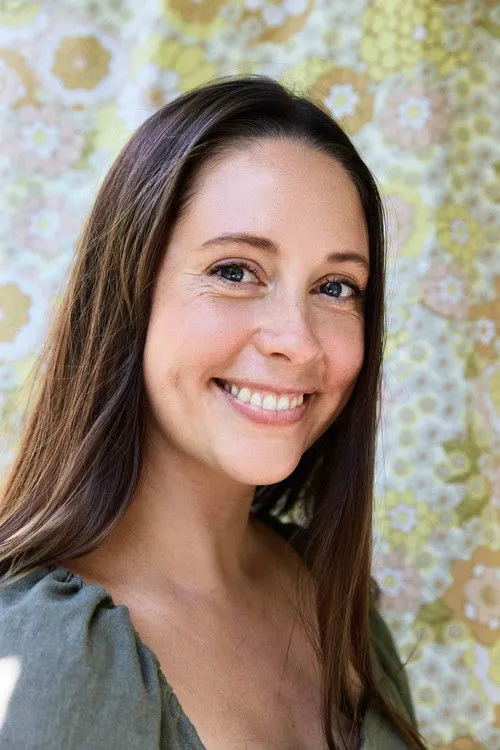 Ini Massez ha trabajado con Bryony Cole en 1 ocasiones