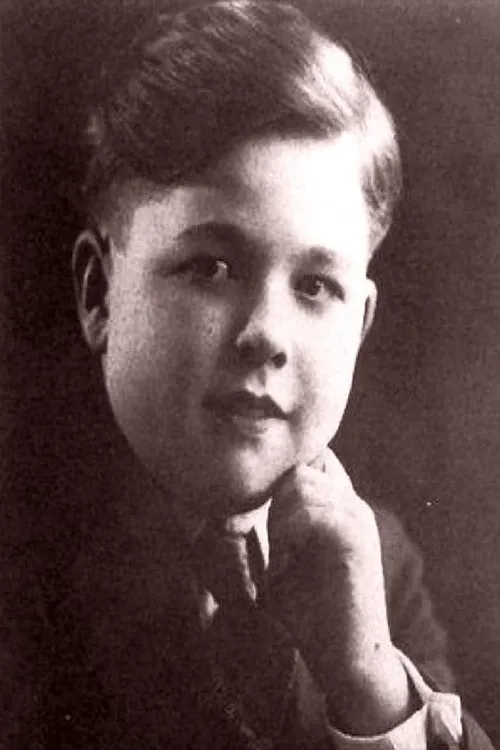 Edward Peil Jr. ha trabajado con Buddy Messinger en 4 ocasiones