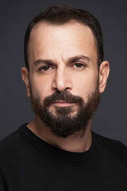 Asuman Karakollukçu ha trabajado con Burak Altay en 1 ocasiones