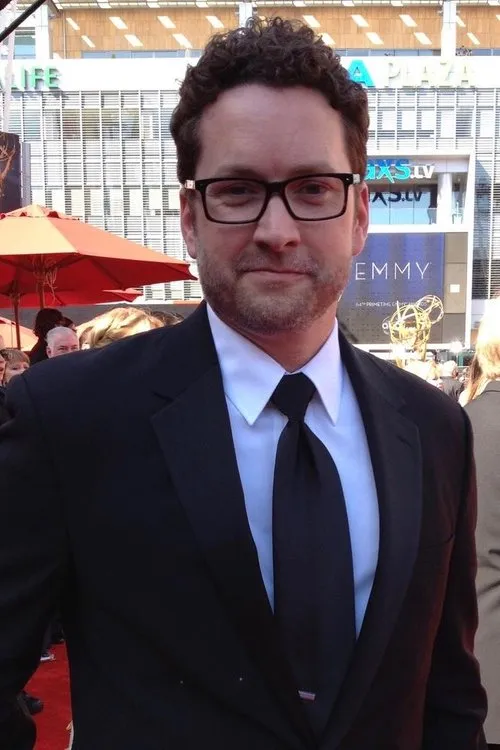 Burnie Burns interpretando a Burnie