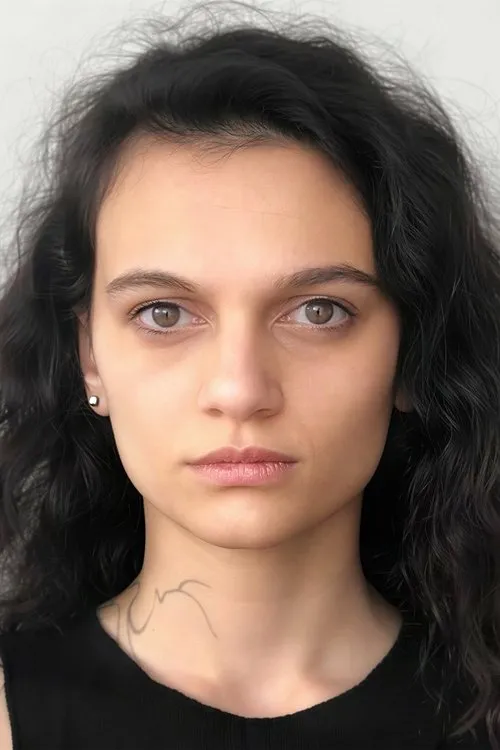 Sinan Arslan ha trabajado con Büşra Albayrak en 1 ocasiones