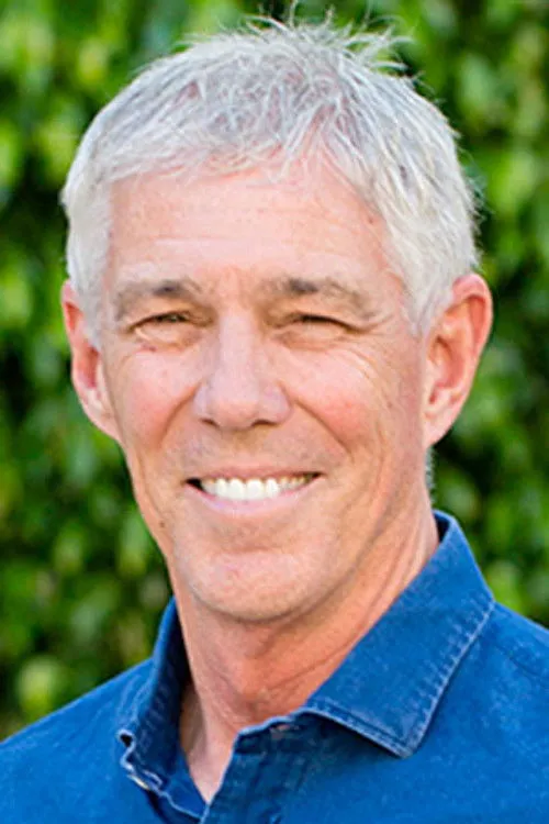 Byron R. McCane — personaje: Self - Wofford College