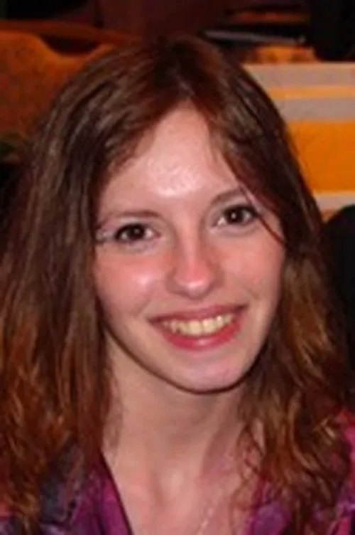 Joe Lauria ha trabajado con C.J. DiMarsico en 1 ocasiones