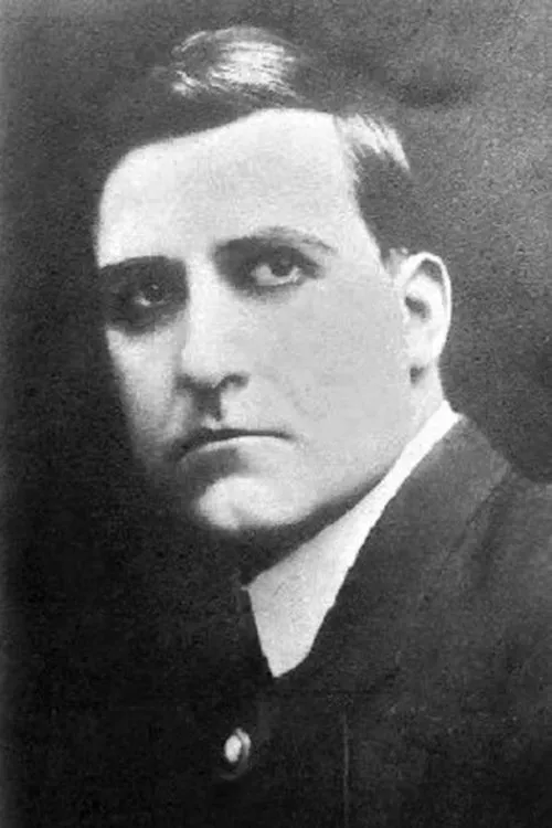 Juan de la Cruz ha trabajado con C. Norman Hammond en 3 ocasiones