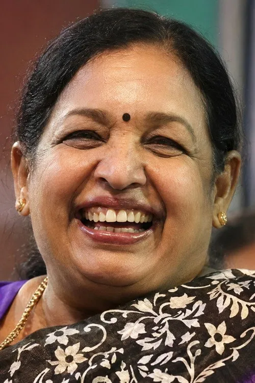 C. R. Saraswathi interpretando a Ratnasabapathy's wife