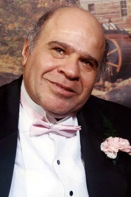 Caesar Cordova en su biografía y filmografía