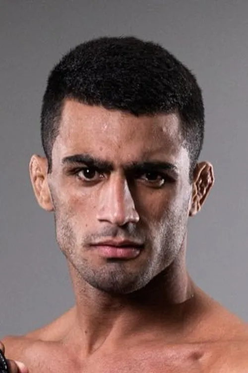 Jonathan Pearce ha trabajado con Caio Machado en 2 ocasiones