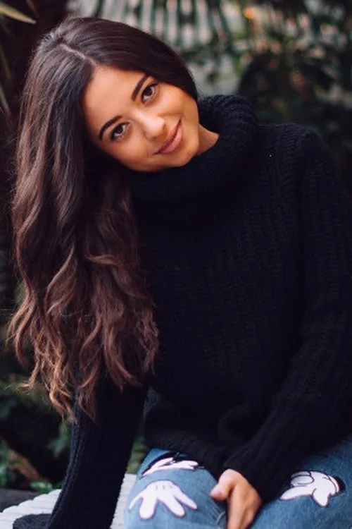 Jenna Berman ha trabajado con Caitlin Mitchell-Markovitch en 1 ocasiones