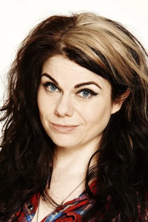 Nicola Shindler ha trabajado con Caitlin Moran en 1 ocasiones