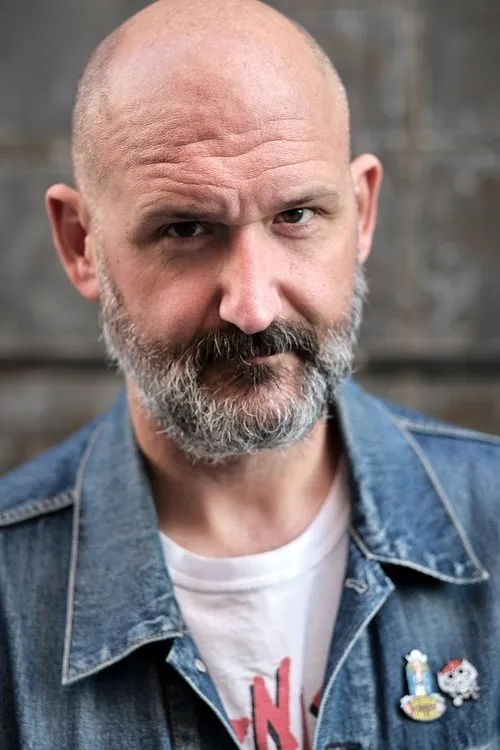 Caleb Emerson interpretando a Himself