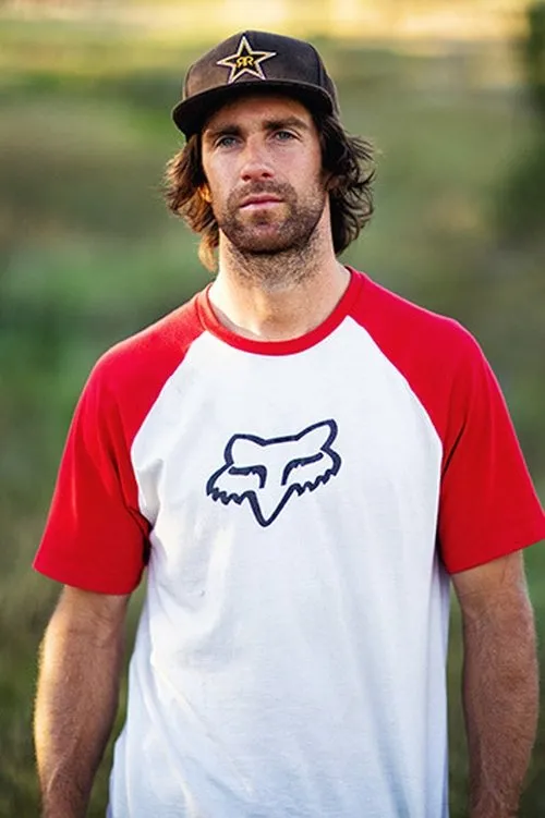 Thomas Vanderham ha trabajado con Cam McCaul en 3 ocasiones