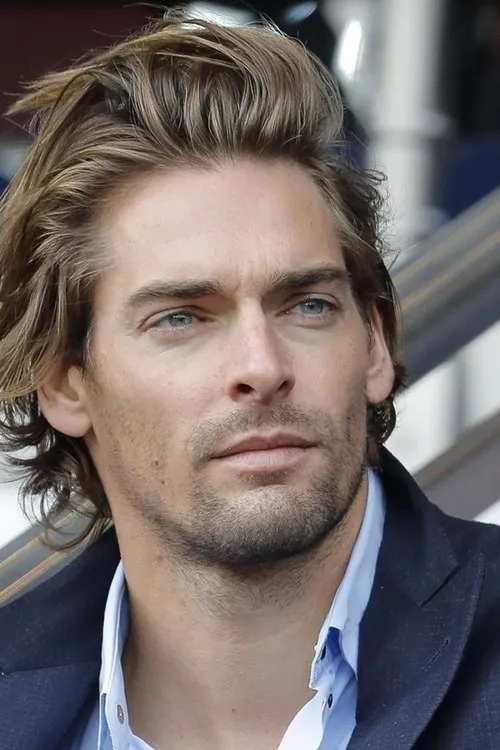 Foto de perfil del actor Camille Lacourt en el reparto