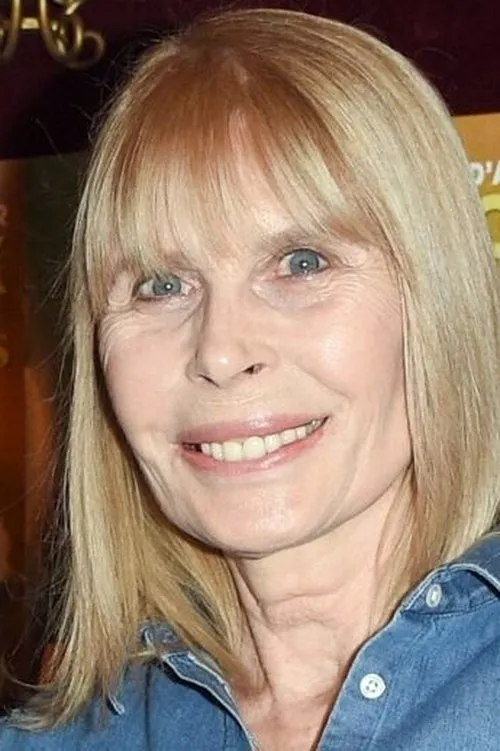 Nathalie Nerval ha trabajado con Candice Patou en 2 ocasiones