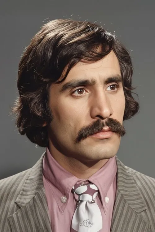 Cango Kemal interpretando a 